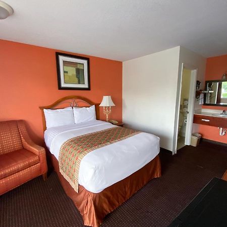 Royal Inn Richmond Hill- Savannah I-95 외부 사진