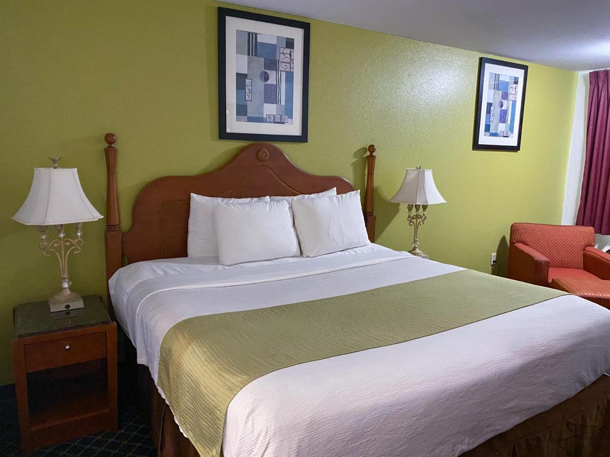 Royal Inn Richmond Hill- Savannah I-95 외부 사진